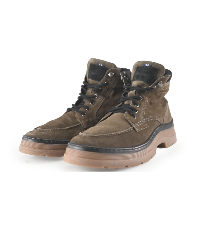Outfielder Veterboots