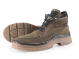 Outfielder Veterboots