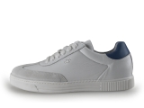 AQA Sneakers