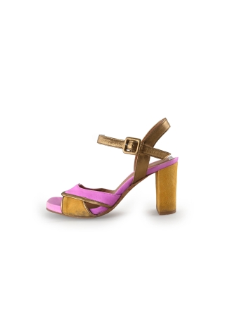 Dee Pumps Roze 268488
 Maat 36
 