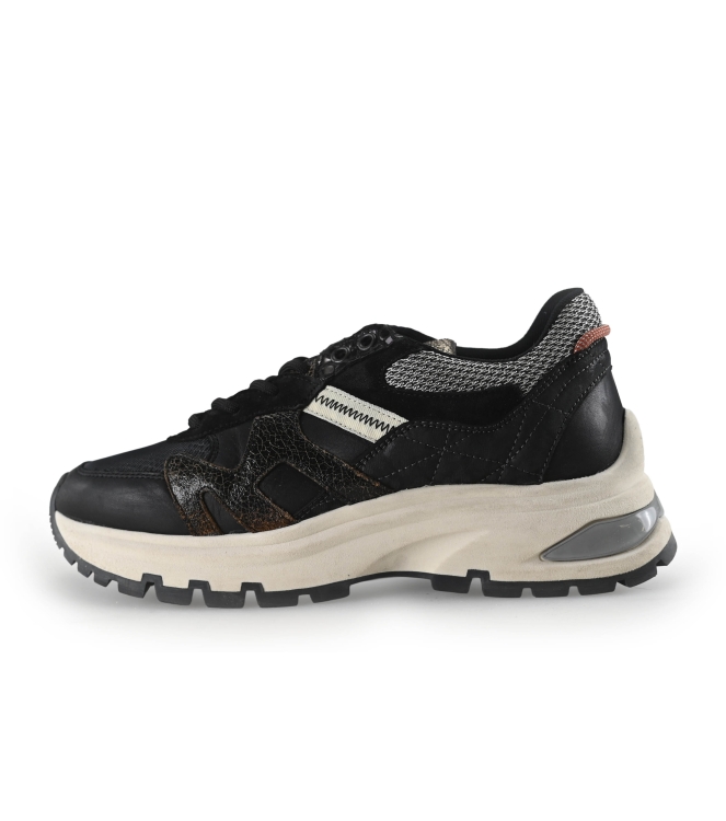 VIA VAI Sneakers