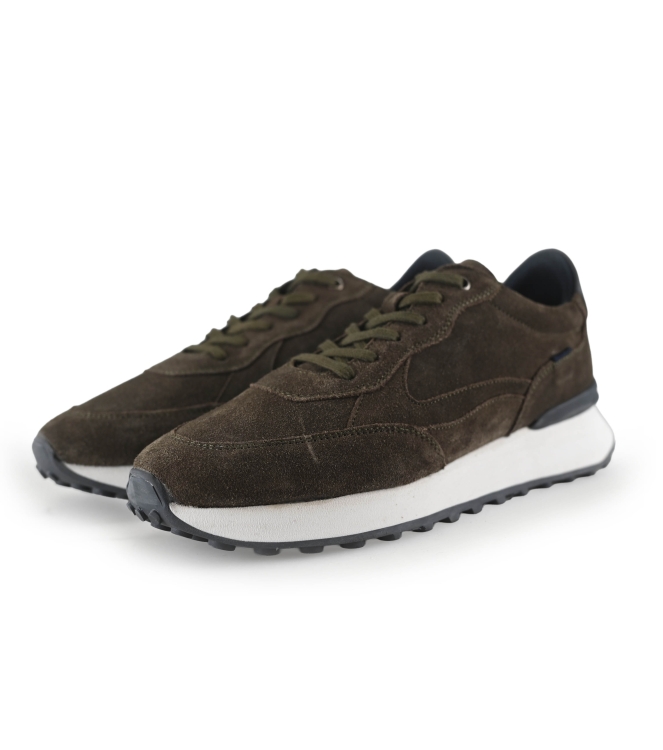 Vertice Sneakers